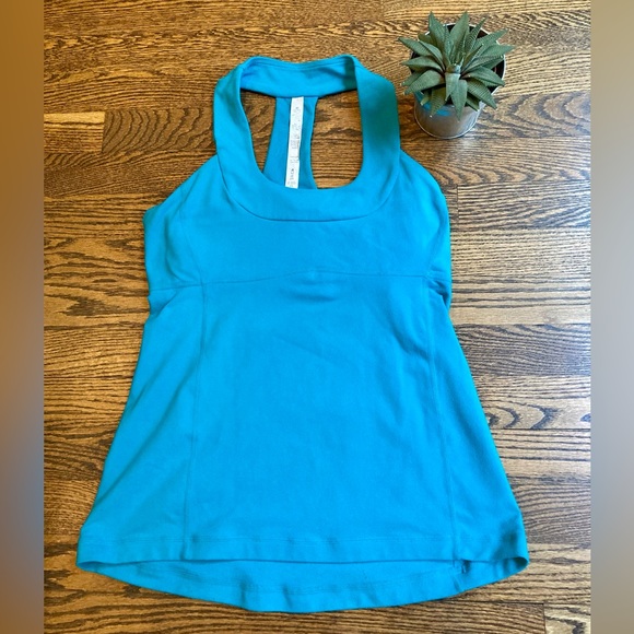 Vintage Lululemon Racer Back Tank Top Older Style in Turquoise. Size: 6 - Picture 1 of 16